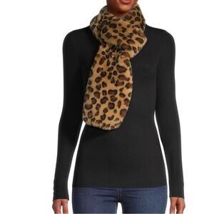 Saks Fifth Avenue leopard print faux fur stole NWT
